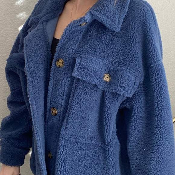 Blue Shacket - Picture 5 of 5